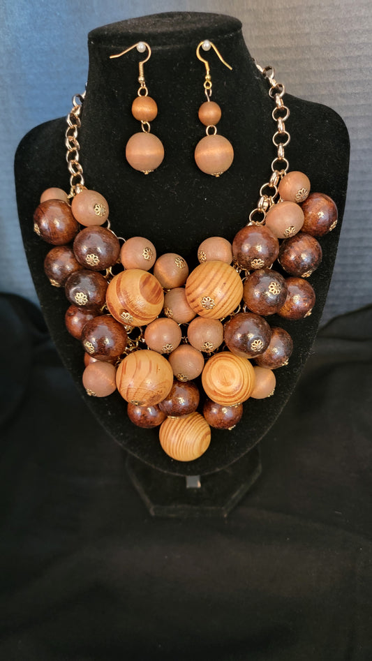 Wood Cluster Necklace